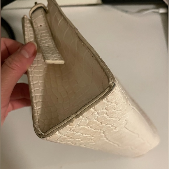 Small faux leather snakeskin purse - Picture 3 of 5
